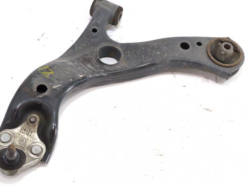 Querlenker links vorne für TOYOTA C-HR (_X1_) [2016-2025]  26220686