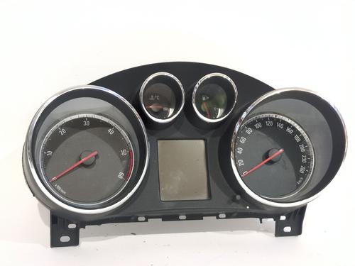Used Instrument cluster OPEL INSIGNIA A (G09) 2.0 CDTI (68) (131 hp) 29267969