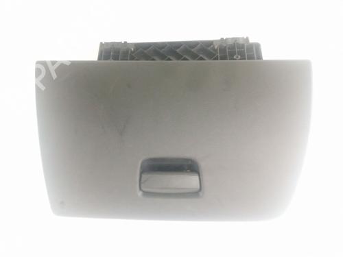 Used Glove box BMW X1 (E84) sDrive 18 d (143 hp) 17818687