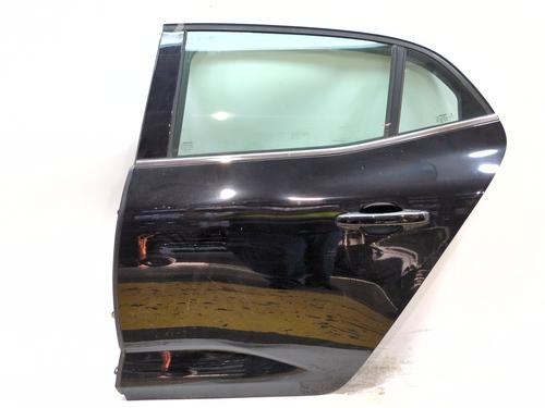 Used Left rear door Left rear door 37068633 37068633