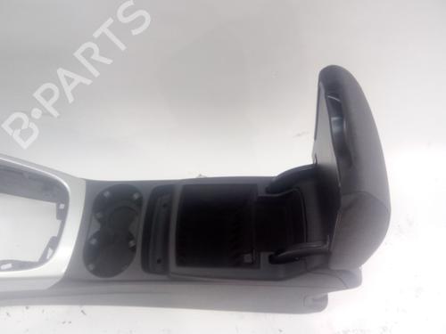 Armrest / Center console AUDI Q5 (8RB) 2.0 TDI quattro | BP24104886I20 
