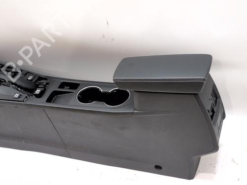 Armrest / Center console RENAULT ARKANA I (LCM_, LDN_) | BP29704931I20