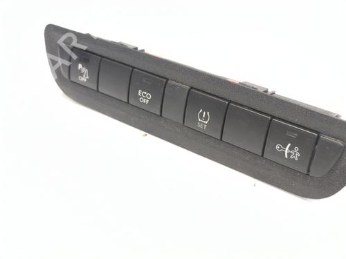 Schakelaar PEUGEOT 2008 I (CU_) 1.6 HDi | BP30158012I30