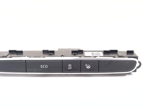 Pulsantiera RENAULT MEGANE IV Hatchback (B9A/M/N_) 1.5 dCi 110 (B9A3) (110 hp) 29827256