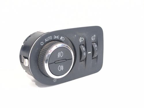 Used Headlight switch OPEL MERIVA B MPV (S10) 1.7 CDTI (75) (110 hp) 30158390