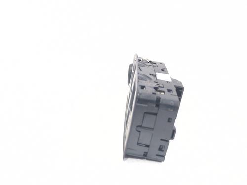 Left front window switch RENAULT CAPTUR II (HF_) | BP39135024I27 - Image 2
