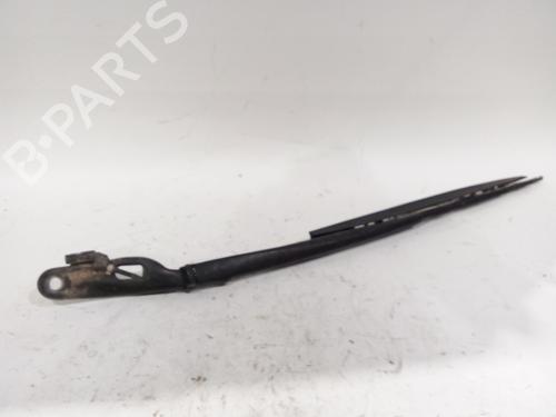 Used Front windshield wiper arm BMW 7 (E65, E66, E67) 735 i, Li (272 hp) 17819708
