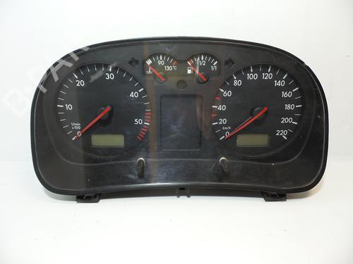 Used Instrument cluster VW GOLF IV (1J1) 1.4 16V (75 hp) 17913457