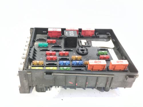 Boîte à Fusibles VW PASSAT B6 Variant (3C5) [2005-2011]  29249030