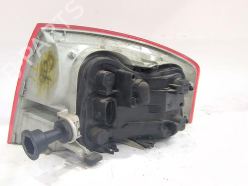 Left taillight AUDI A4 B7 (8EC) 2.5 TDI | BP27174001C34 