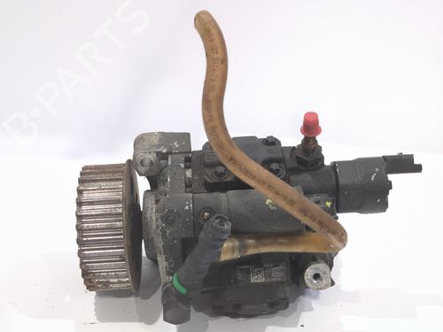 Used Injection pump RENAULT MEGANE III Hatchback (BZ0/1_, B3_) 1.5 dCi (106 hp) 28810382
