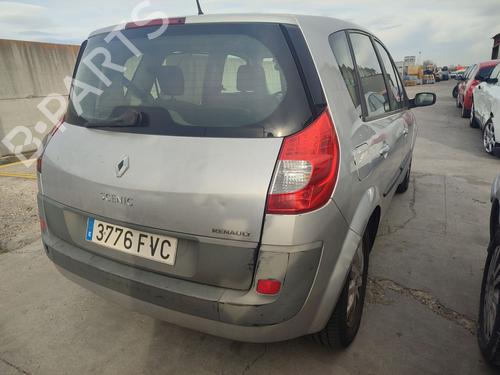 Fuse box RENAULT SCÉNIC II (JM0/1_) 1.9 dCi (JM14) | BP24622281E1 