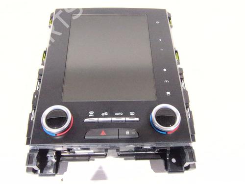 Used Display monitor RENAULT MEGANE IV Hatchback (B9A/M/N_) 1.5 dCi 110 (B9A3) (110 hp) 30157915