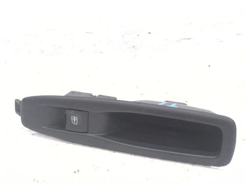 Used Left rear window switch Left rear window switch RENAULT CAPTUR II (HF_) TCe 100 (HFMT) (101 hp) 35944206 35944206