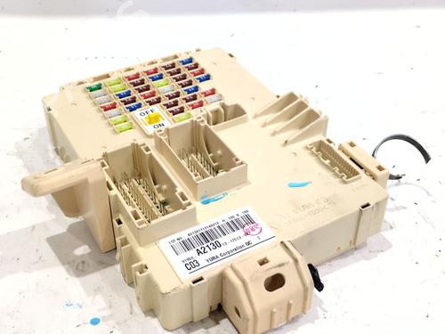 Used Fuse box KIA CEE'D (JD) 1.4 MPI (101 hp) 25850378