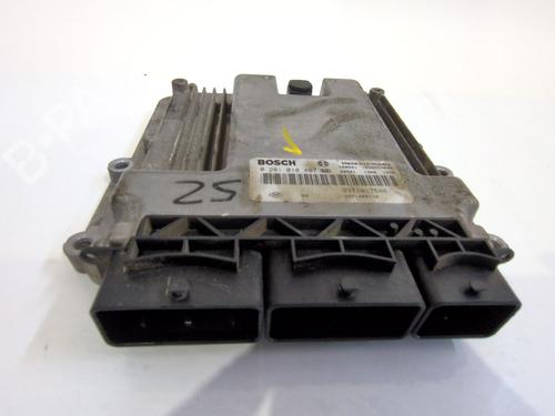 Motorstyringsenhet RENAULT TRAFIC II Bus (JL) 2.0 dCi 115 (114 hp) 26587263