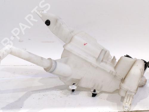 Used Windscreen washer tank Windscreen washer tank RENAULT KADJAR (HA_, HL_) 1.5 BLUE dCi 115 (HLA6) (116 hp) 34578588 34578588