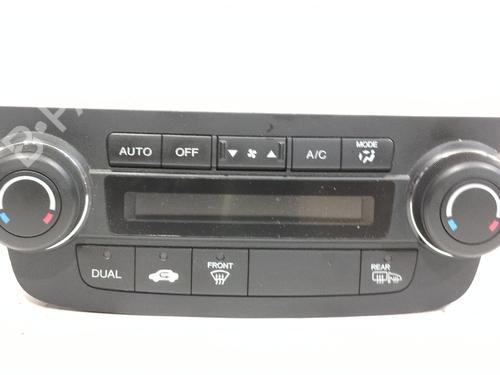 Commande Chauffage HONDA CR-V III (RE_) 2.2 i-DTEC 4WD (RE6) (150 hp) 28808490