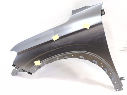 Used Left front fenders Left front fenders 37260759 37260759