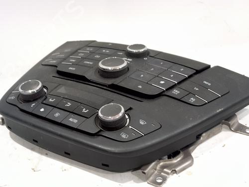 Bilradio OPEL INSIGNIA A (G09) 2.0 CDTI (68) | BP29192068E6