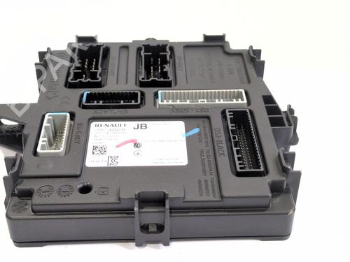 Used Electronic module Electronic module RENAULT CAPTUR II (HF_) TCe 90 (HFM6) (91 hp) 34431882 34431882