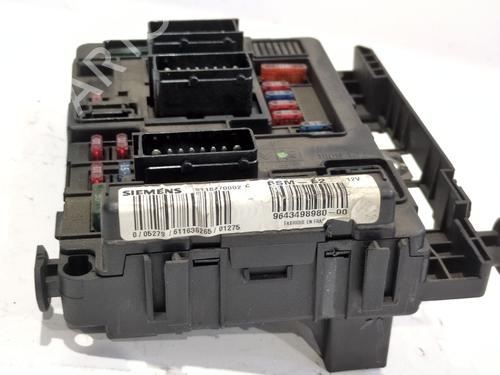 Used Fuse box PEUGEOT 206 Hatchback (2A/C) 1.1 i (60 hp) 28808661
