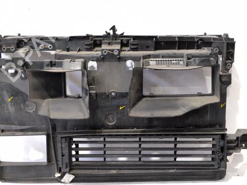 Used Front slam panel Front slam panel RENAULT MEGANE IV Hatchback (B9A/M/N_) 1.3 TCe 140 (B9NB) (140 hp) 33926776 33926776