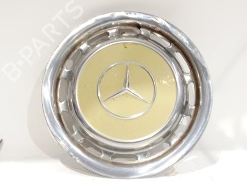 Used Hub cap MERCEDES-BENZ /8 (W115) 200 D (115.115) (55 hp) 22983986