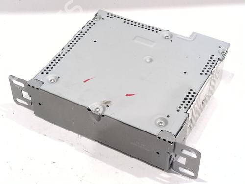 Sistema audio RENAULT CAPTUR I (J5_, H5_) 1.2 TCe 120 (118 hp) 30505343