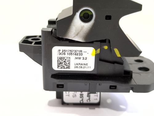 Switch RENAULT RAFALE Coupe (DGM_) | BP38564154I30 - Image 3