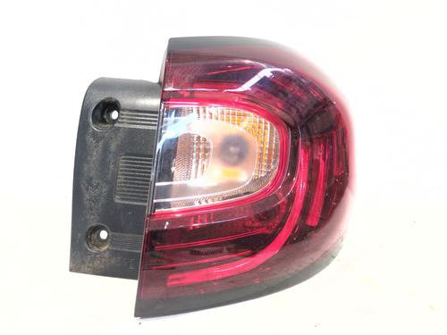 Used Right taillight Right taillight RENAULT CAPTUR II (HF_) TCe 100 (HFMT) (101 hp) 35944135 35944135