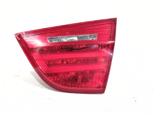 Feu de coffre droit BMW 3 (E90) 320 i (170 hp) 31958537