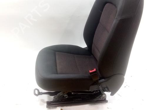 Right front seat AUDI Q5 (8RB) 2.0 TDI quattro | BP30157490C16 