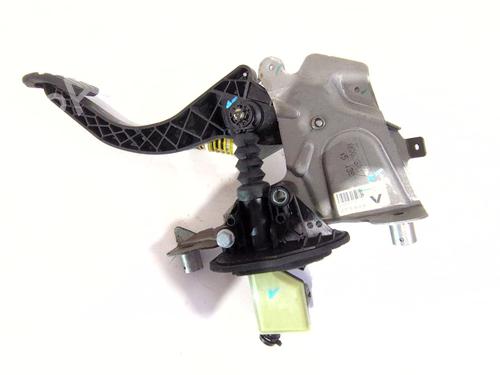 koblingspedal RENAULT MEGANE IV Hatchback (B9A/M/N_) 1.5 dCi 110 (B9A3) (110 hp) 29734915