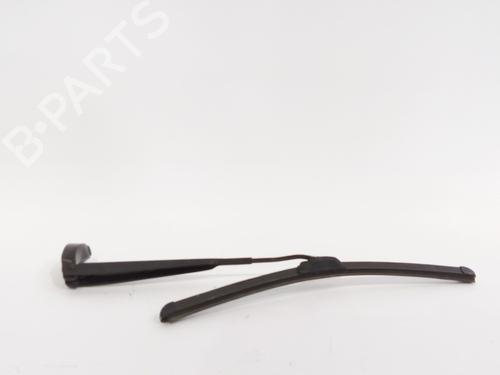 Used Front windshield wiper arm MINI MINI (R56) Cooper D (112 hp) 17821986