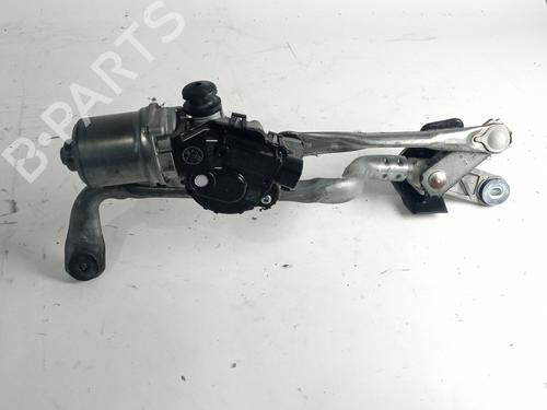 Front wiper motor TOYOTA YARIS (_P13_) 1.5 Hybrid (NHP130_, NHP130) | BP17817234M29 