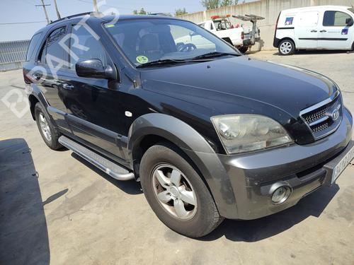 Left headlight KIA SORENTO I (JC) 2.5 CRDi 4WD | BP28036752C28 