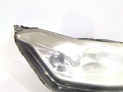 Right headlight CITROËN C5 III Break (RW_) 2.0 HDi 165 | BP29764757C29