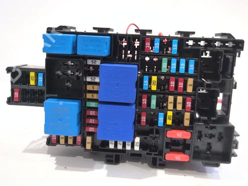 fuse-box-renault-arkana-i-lcm_-ldn_-2019-30934629 main image