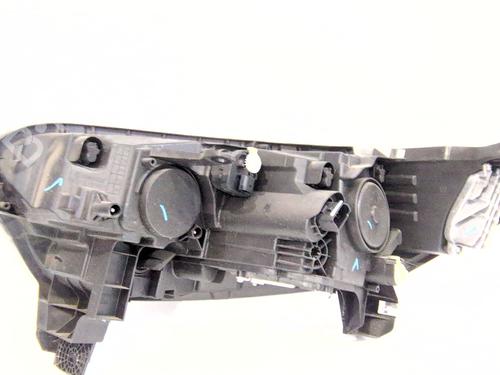 Right headlight RENAULT KADJAR (HA_, HL_)  | BP29764760C29 