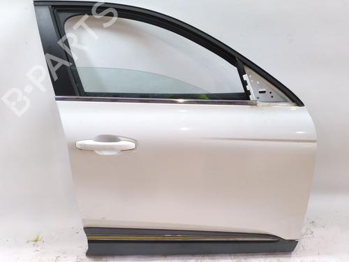 Used Right front door Right front door 38557240 38557240