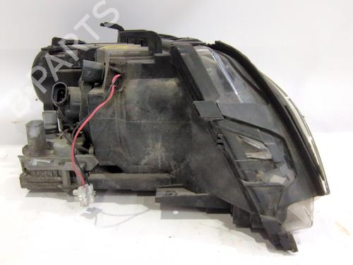 Left headlight BMW 3 Touring (E46) 330 xd | BP26943634C28 