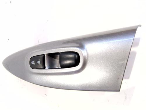 Used Right front window switch NISSAN JUKE (F15) 1.6 (117 hp) 29357418