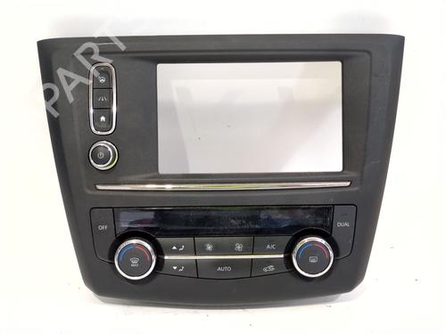 Used Climate control Climate control 38331450 38331450