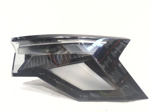 Used Right taillight RENAULT RAFALE Coupe (DGM_) 1.2 E-TECH 200 Hybrid (DGM2) (200 hp) 30962415