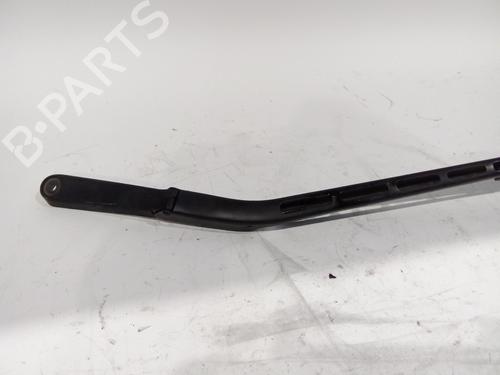 Front windshield wiper arm MERCEDES-BENZ CLK (C209) CLK 270 CDI (209.316) | BP17819257C143 