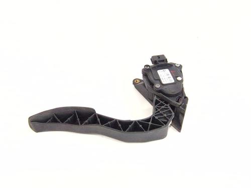 pedal-renault-espace-v-jr_-2015-2016-2017-2018-2019-2020-2021-2022-2023-32410570 main image