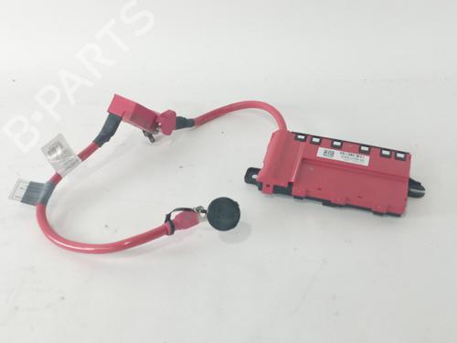 Used Fuse box BMW 3 (F30, F80) [2011-2018]  17817437