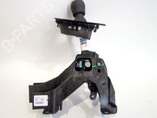 Gear lever RENAULT CLIO V (B7_) 1.5 Blue dCi 100 (B7AD) 341021497R