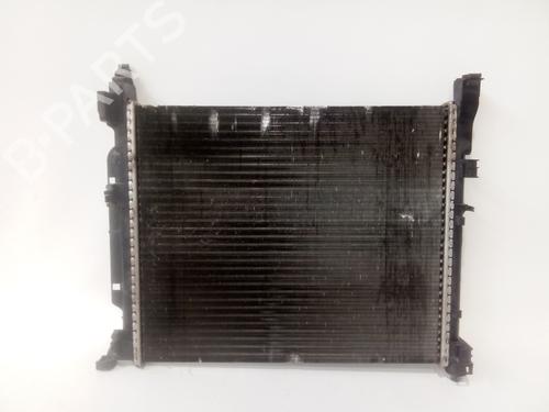 Used Water radiator Water radiator 37260782 37260782